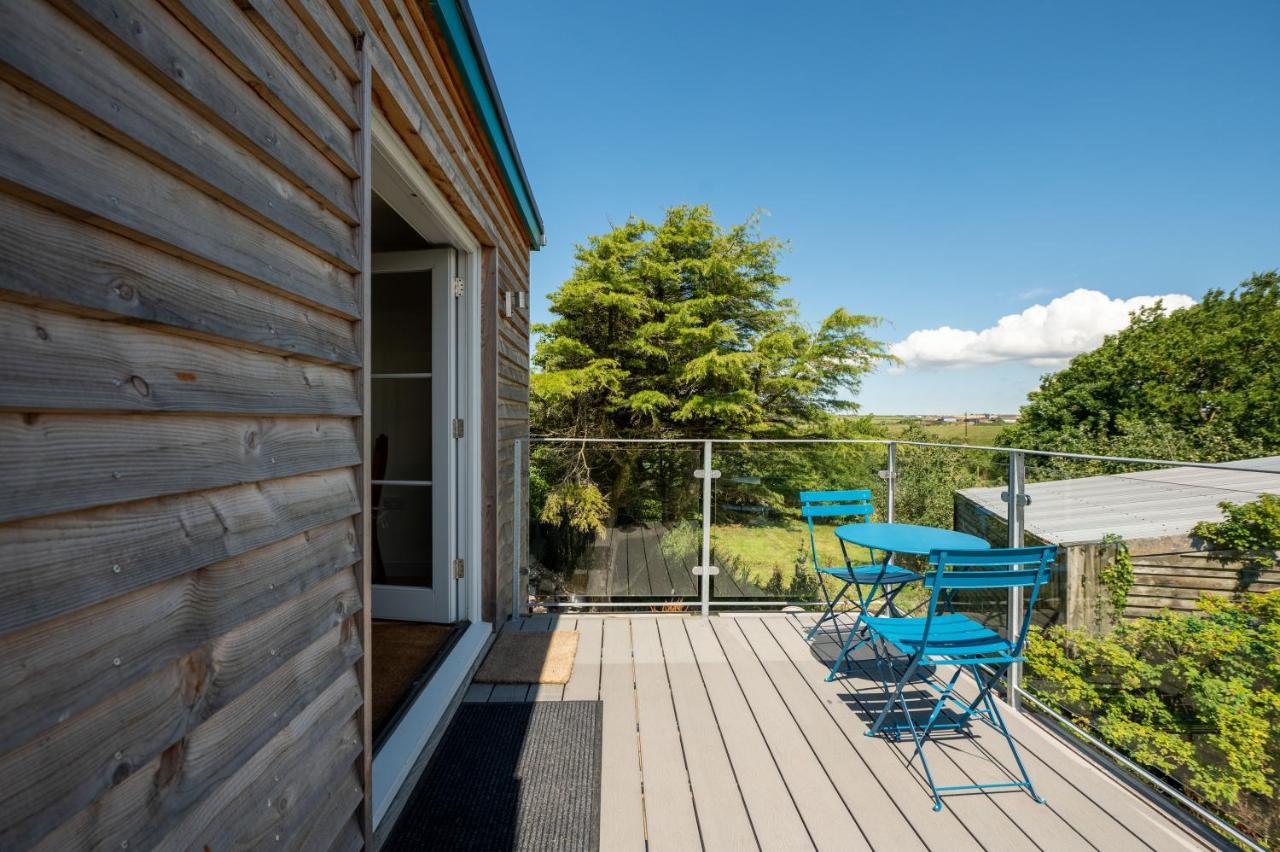 Converted Hay-Loft With Stunning Countryside Views Haverfordwest Dış mekan fotoğraf